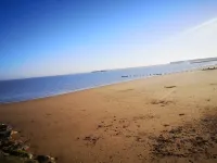 Lovely 2-Bed Caravan in Walton on the Naze Hotels in Walton on the Naze