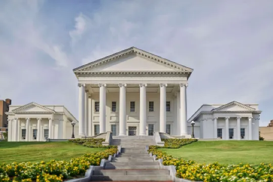 Graduate by Hilton Richmond