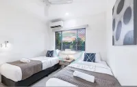 Zenhouse Bushland Fenced Backyard Near Hospital