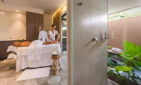 Elements of Byron - spa