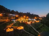 Long Hug Khao Camping Phu Chi Fa Hotel a Wiang Kaen