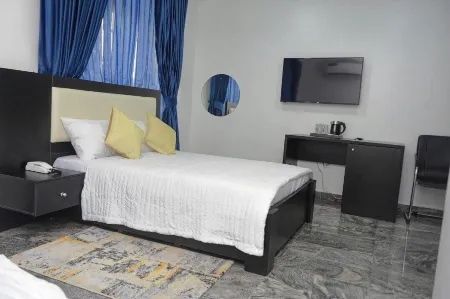 Ashokas Hotel Ibadan Отели рядом с достопримечательностью «Университет Ибадан»