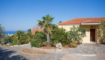 Monemvasia Village (ex Topalti) Hotels in Plitra