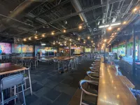 Penticton Lakeside Resort - bar