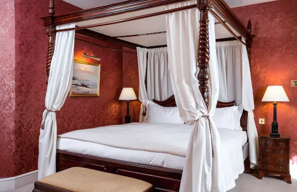 天使郵政大樓&萊弗利酒店