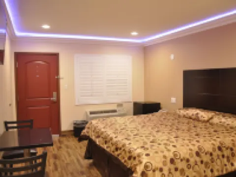 Sun Light Motel Hotels in Downey