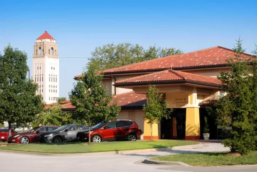 Unity Hotel and Conference Ctr, Ascend Hotel Collection - parking