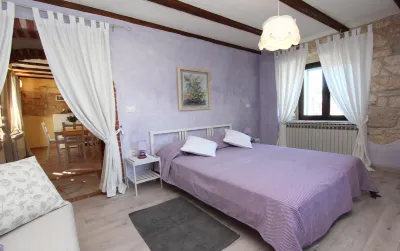 Apartments Midea 2 Hotel di 