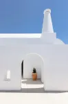 Omna Caldera Suites