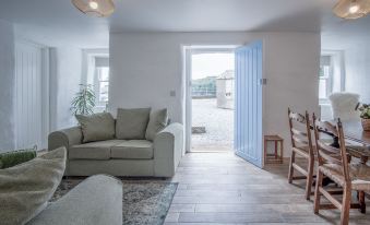 Brook Cottage - 2 Bedroom Cottage - Dale