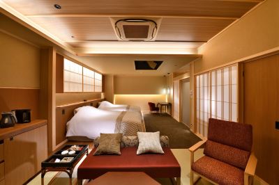 広々とした露天風呂付き和室、禁煙 湯の花温泉　京YUNOHANA RESORT 翠泉の写真