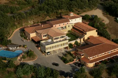 Pausania Inn Hotels near Tabacchino Maria Luisa Campus