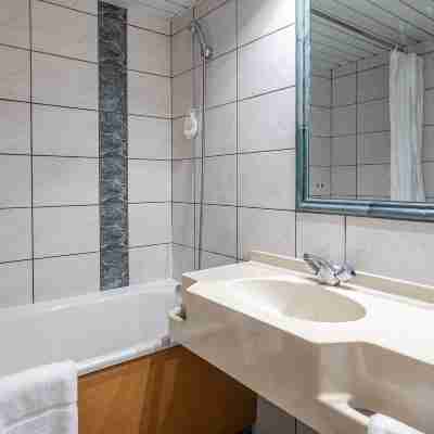 Hôtel AKENA Poitiers Nord Futuroscope Rooms