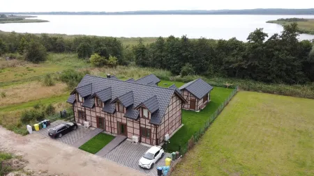 Residence in Zastan with Lake Access Отели в г. Волин