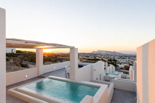 Serapias Suites - Condos
