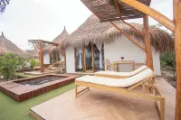 Amalife Beach Club & Hotel