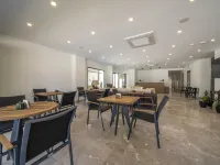 Olive Tree Hotel 군도간 비치 주변 호텔