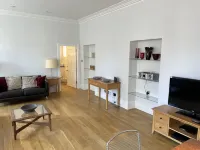 Central 1-Bed Apartment in Inverness Sleeps 4 - Apartments