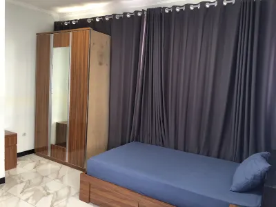 Bening Asri Guesthouse Hoteles en Benda
