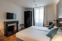 Hôtel Pax - Balcony