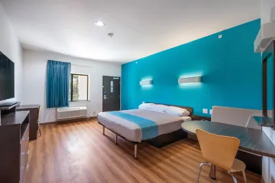 Motel 6 Channelview, TX Các khách sạn ở Channelview
