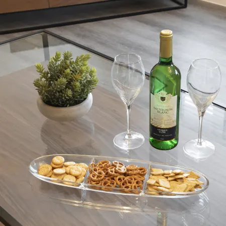 Elliot Oliver - Luxurious Two Bedroom Apartment with Parking