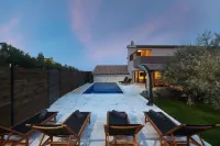 Villa Trabakul ZadarVillas - Pools