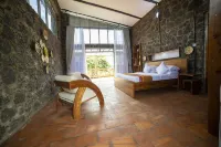 Imbogo Diners and Lounge Hotels in Bufumbira