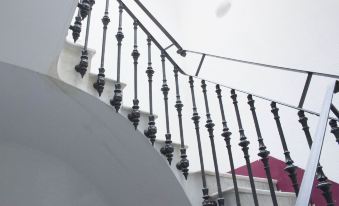 Living Valencia Apartments - Merced