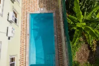 Topaz Apartment Villa - Mountain View Villa - Pools