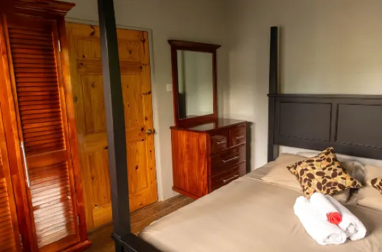 Topaz Apartment Villa - Mountain View Villa