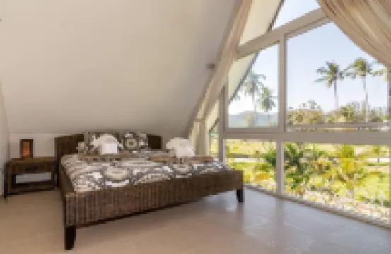 班羅緬暹羅皇家景觀別墅距離海灘70米