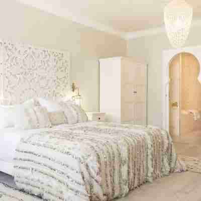 Les Portes de l'Orient Rooms