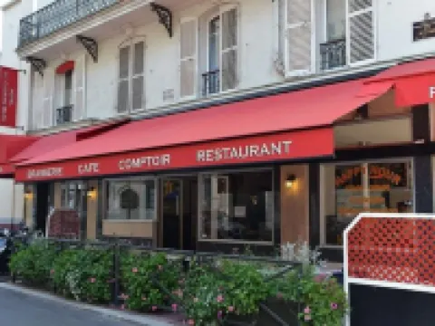 Au Cadran Bleu Hotels near Paris Visites