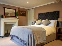 The Horse & Groom Inn Hotels in Malmesbury