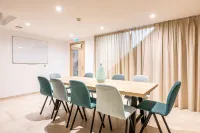 Paris d'Issy Hôtel Porte de Versailles Các khách sạn ở Issy-les-Moulineaux