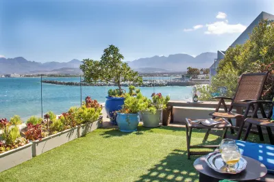 185 on Beach Boutique Suites Hôtels à : Gordons Bay