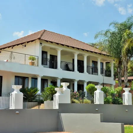 Indlovukazi Guesthouse