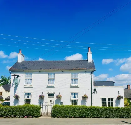 The Cow Dalbury - Inns