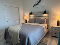 Handsboro Pointe Condo & Suites Hotels in Gulfport