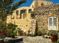 聖托裡尼歐弗拉旅館 卡馬力住宿飯店