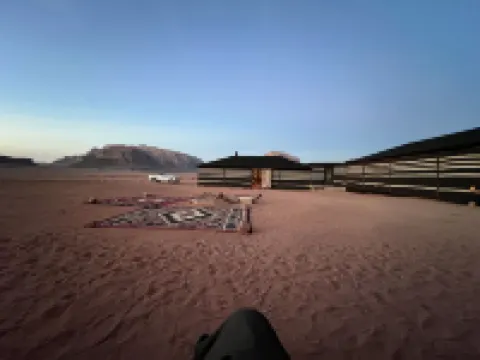 Wadi Rum Quiet Village Camp - parkir