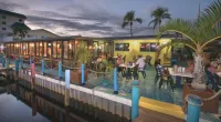 Renovated Condo w/ Gulf Views, Beach Access, 2 Pools + Free Bike for Guests
