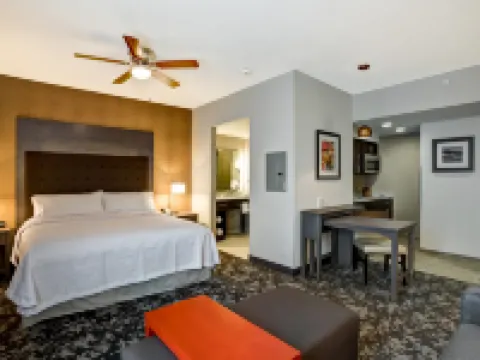 克里斯琴斯堡Homewood Suites by Hilton 克里斯琴斯堡酒店