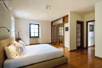 Swimming Pool Oasis Next To Downtown