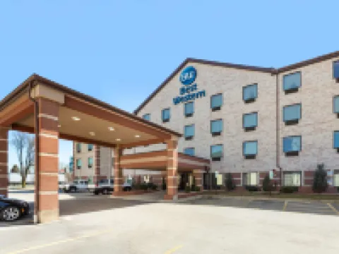 Best Western Inn Suites - Midway Airport Hotels in Burbank