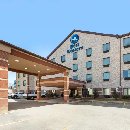 Best Western Inn  Suites - Midway Airport