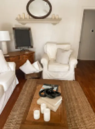 Cozy hub cottage in downtown Hattiesburg. Sleeps 4