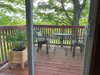 Peaceful Cottage with Beautiful views! River Access.  Newly renovated.