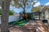 Heated Pool, Home Theater and Game Room - Stunning Family Retreat